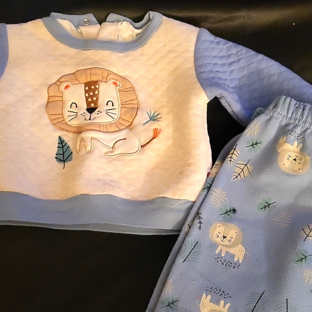 Pants & shirt set